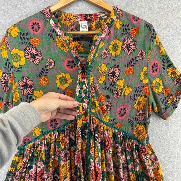 Akemi + Kin Floral Anthropologie Tunic Blouse‎ Green Yellow Floral Bloom Medium - Picture 6 of 13